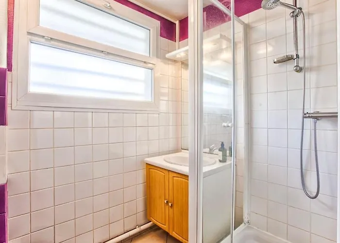 Bel Rdc Avec Parking Gratuit شقة